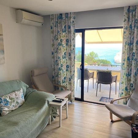 Os Reais - Apt In Front Of The Beach In Centeanes カルヴォエイロ エクステリア 写真