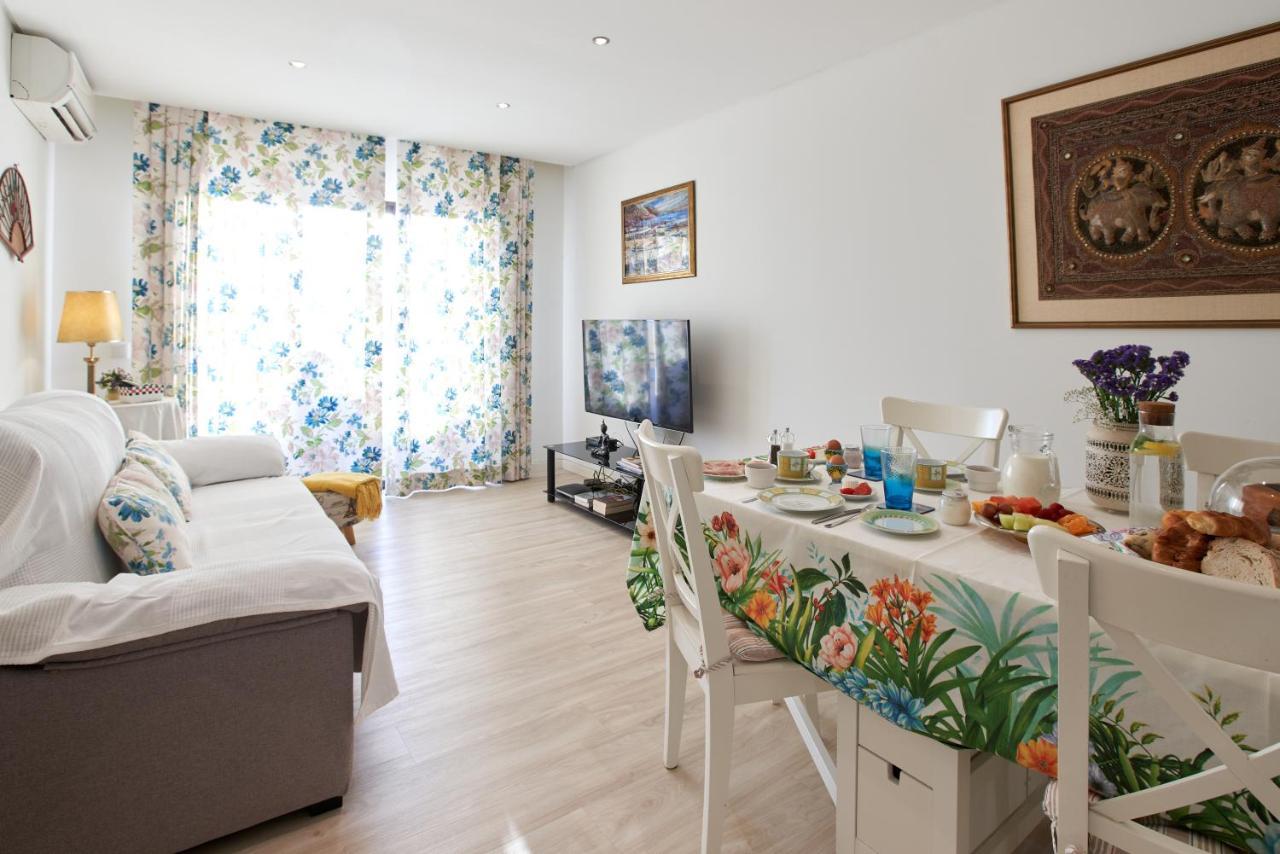 Os Reais - Apt In Front Of The Beach In Centeanes カルヴォエイロ エクステリア 写真